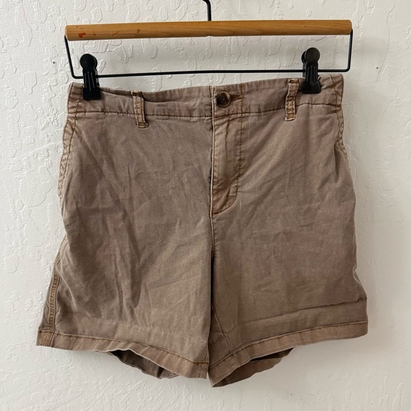 Old Navy Vintage Tan Brown Elastic Waist Thigh Length Everyday Shorts Small - Picture 1 of 5